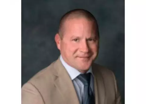 Kenneth Farrar - Farmers Insurance Agent in Parkville, MO